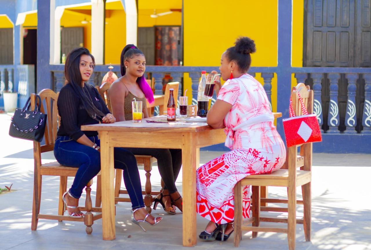 مبيت وإفطار توليارا Bohobe Naboty المظهر الخارجي الصورة